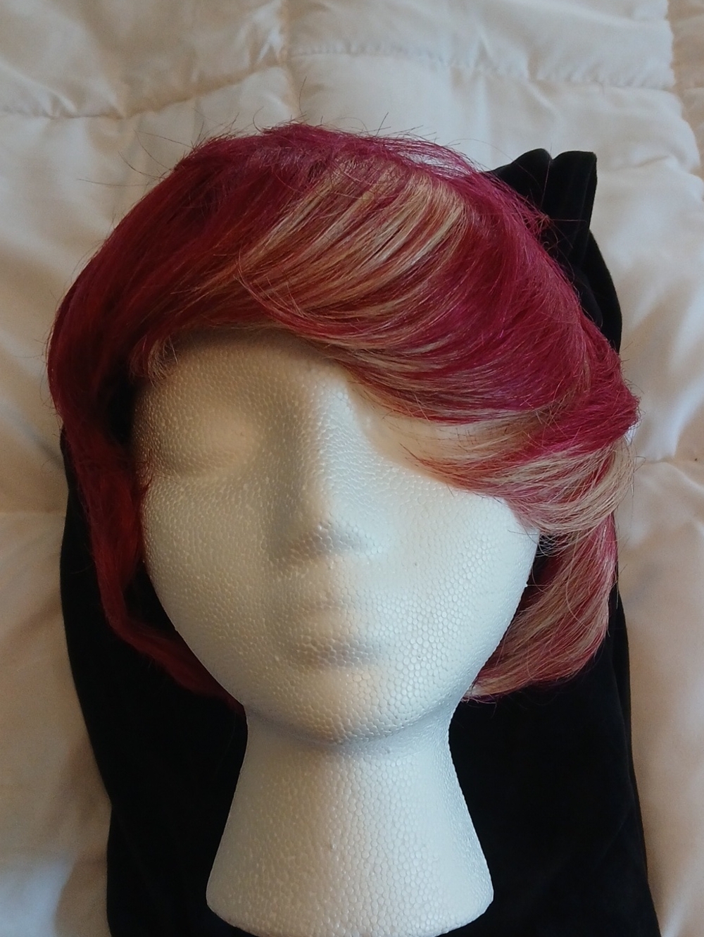 Short Two-Tone Pink Blonde Women's Wig - Fashion Hairpiece